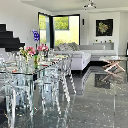 Marion Biarritz, 3 Et Piscine