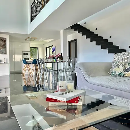 Marion Biarritz, 3 Et Piscine * 비아히쯔